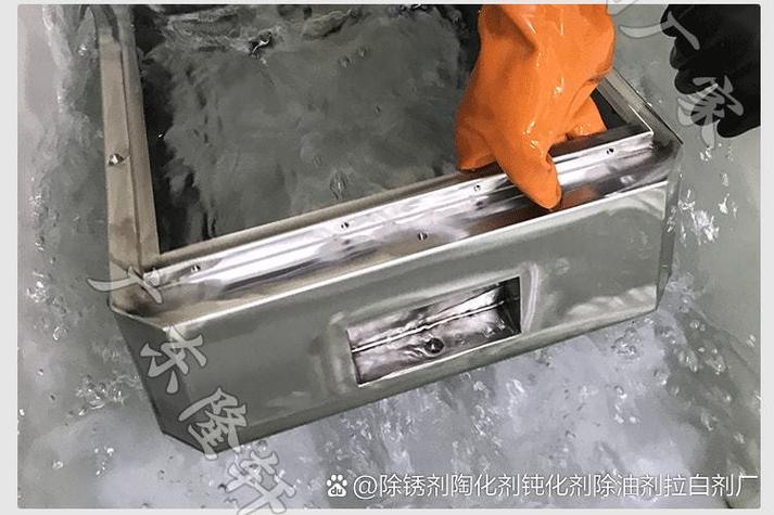 家用电器与汽车行业中的家用电器零配件 跨行业应用与创新趋势